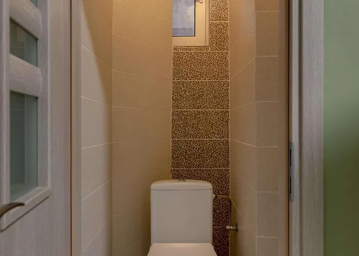 Square 1br - Balcony & Church Views Daire *